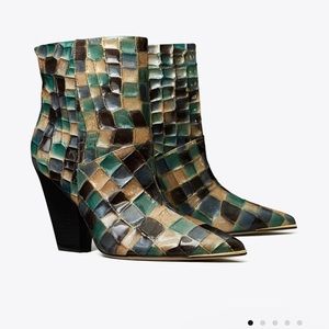 LILA PAINTED ANKLE BOOTIE